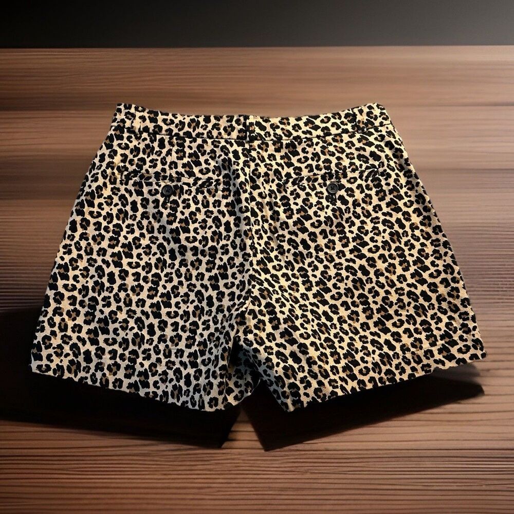 Banana Republic cotton spandex leopard print dressy 5” shorts size 4